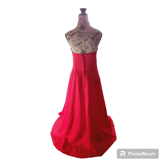 Red Strapless A-Line Ball Gown with Shawl - Picture 4 of 9